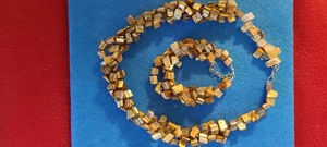 Handcrafted Shell Necklace And Bracelet - Picture 1 of 5