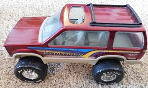 25-1098 Vintage Nylint Burgandy Explorer Molded Plastic 1/18th Scale Metal Muscl - Picture 1 of 10
