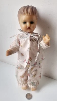 neuf Poupée caoutchouc plastique mou 1960 jamais joué exposition magasin pouet  - Photo 1/4