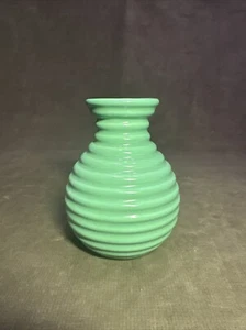 Vintage MCM Ribbed Beehive Mint Green Haeger Vase 5.5” - Picture 1 of 8