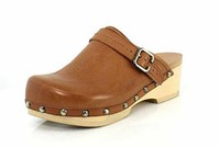 earth pine tiku clogs