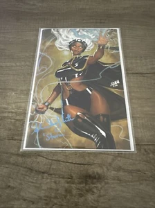 STORM 1 DAVID NAKAYAMA EXCLUSIVO LÁMINA VIRGEN NYCC 2024 Firmado Alison Sealy Smith - Imagen 1 de 6
