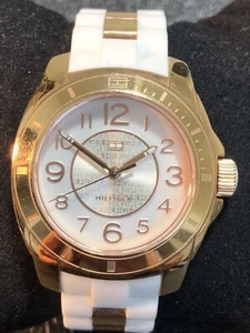 Ladies TOMMY HILFIGER Watch Rose Gold Tone WR 30M SS Rubber Band New Battery - Picture 1 of 20