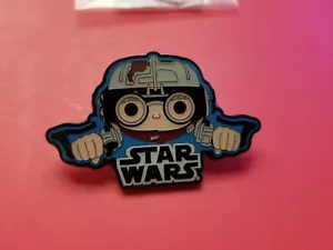 Funko Pop Star Wars Anakin Skywalker Podracing Pin Smuggler's Bounty Exclusive - Picture 1 of 2