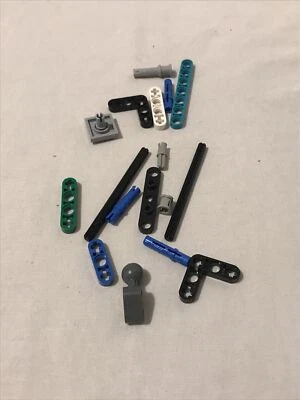 Lego Technic Lot Pièces en Vrac Plusieurs Tailles et Formes No 2 - Photo 1/4