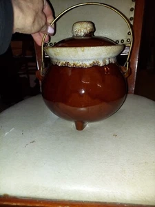 Vintage USA Bean Pot Drip Glaze with Lid Metal Handle - Picture 1 of 7