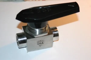 1/2" FNPT 316ss 2-Way Ball Valve (2500 Psig) SSP Corporation 45G8PF-316 - Picture 1 of 5