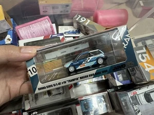 INNO64 Honda Civic Si E-AT 1986 #10 Trampio Macau Grand Prix Speical Edition - Picture 1 of 2