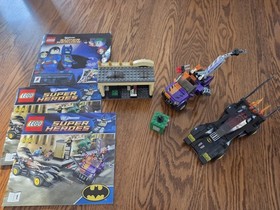 Lego - 6864 - Batmobile and the Two-Face Chase - 100% Complete w/minifigures