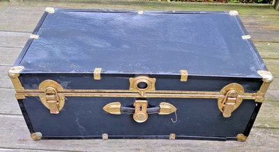 Baúl de almacenamiento negro de colección con herrajes de latón 30x16x12 en patente pendiente sin llave Foto 1 de 4