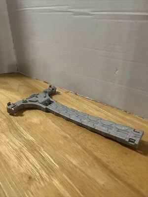 Hot Wheels DJC05 Super Score Speedway Part - T Shaped Base Section - Image 1 of 4