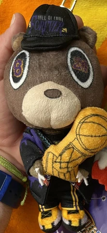 Gredee Arts Kobe Bryant 8” HOF bear keychain Cover