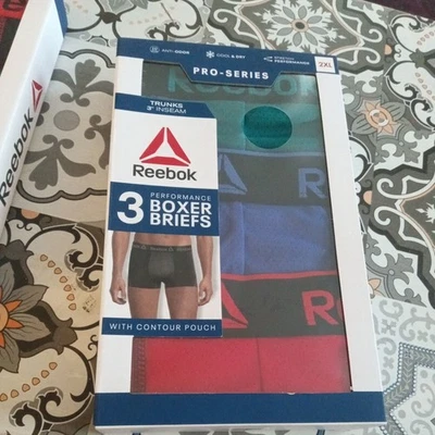 Cueca boxer Reebok masculina Pro Series desempenho 2XL 3-Pk 44"-46" vermelha azul verde  - Imagem 1 de 4