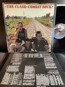 The CLASH / COMBAT ROCK Epic 1982 repress plays NM - Picture 1 of 5