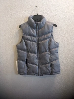 Merona Gray Puffer  Vest Size Medium (US)  - Image 1 of 4