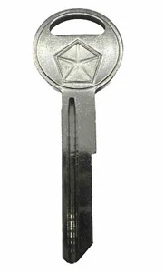 Vintage Chrysler Y-149 Uncut Key Blank for Chrysler, Dodge, Plymouth NOS - Foto 1 di 5