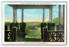 Carte postale publicitaire des années 1920 vue du porche d'hôtel Summit montrant Uniontown PA