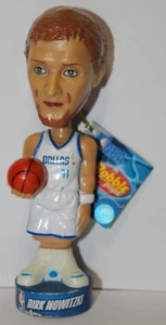 NBA 2007 Bobble Pops "Dirk Nowitzki" Bobblehead Collectible. - Picture 1 of 7