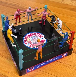 Lucha Libre Ring m. Actionfiguren zum Sammeln - Wrestling Match Spielset - Bild 1 von 3