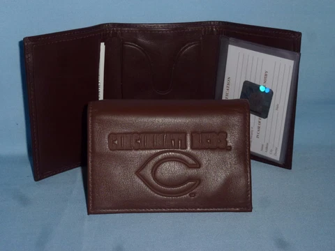CINCINNATI REDS   Leather TriFold Wallet  NEW  dkbr m Cover