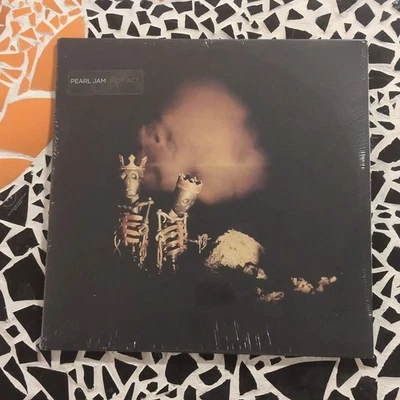 Pearl Jam – Riot Act. 2002 Original US 2LP. New. Sealed. Mint Cover E2 86825 - Image 1 of 4