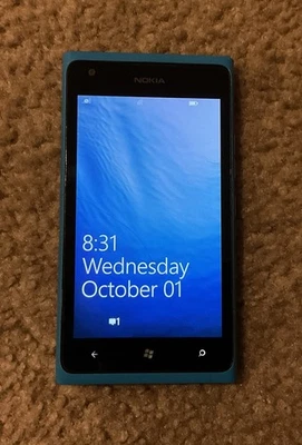RARE Blue Nokia Lumia 900 16GB Windows Mobile 7.5 GSM AT&T Phone 4.3 inch - Image 1 of 4