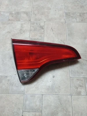 OEM 2014 2015 KIA SORENTO IZQUIERDA IZQUIERDA IZQUIERDA LADO DEL CONDUCTOR LUZ TRASERA HALÓGENA Foto 1 de 4