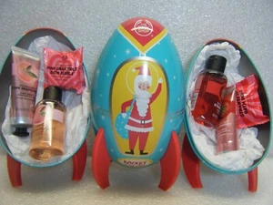 BODY SHOP ROCKET TO THE STARS NOVELTY CHRISTMAS TIN - STRAWBERRY + GRAPEFRUIT - Picture 1 of 2