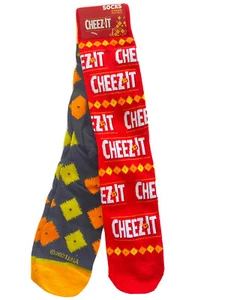 New Cheez-It Crackers Crew Socks 2 Pairs Mens 6-10 Women’s 5-10 - Picture 1 of 6
