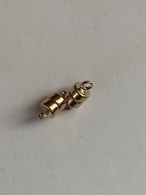 14kt gold filled 4.4mm magnetic clasp with closed loop, 2 sets. - Image 1 of 4