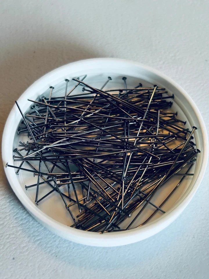 Pasadores de cabeza de latón chapado en metal armado de 2 pulgadas calibre 21 50 piezas Foto 1 de 1