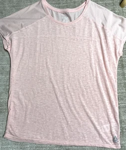 Reebok Light Pink Athletic Top Womens Knit Shirt Sz Small Tee - Picture 1 of 9