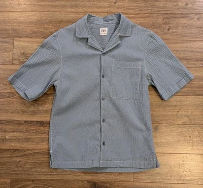 Zara Seersucker Shirt Mens Steel Blue Camp Collar SS Stretch Button Up - S EUC - Image 1 of 4