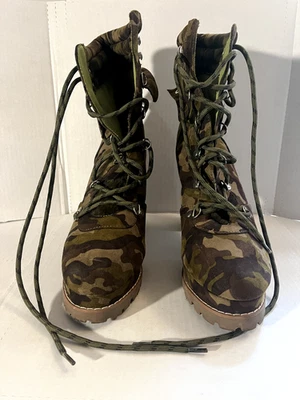 LiLiana Women's Designer Camo Combat Boots, Size 11, Lace Up - Image 1 of 4