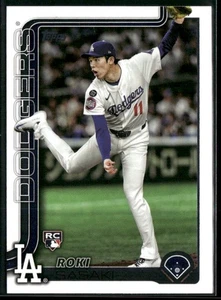 2025 Topps #558 Roki Sasaki Rookie Variazioni - Foto 1 di 2