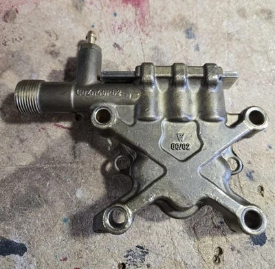 Cabeça de bomba de latão para lavadora de pressão Karcher K2400 HH FABRICANTE DE EQUIPAMENTO ORIGINAL – Bom estado - Imagem 1 de 4