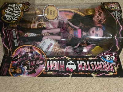 Monster High Freaky Fusion Dracubecca Nuevo en Caja (Nuevo en Caja) Primera Ola Foto 1 de 3