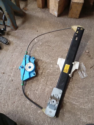 GENUINO Mecanismo Regulador Ventana Derecha Audi A4 S4 RS4 B6 B7 Quattro 8E0839462C Foto 1 de 3