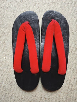 Genshin Impact Yoimiya Cosplay Schuhe Größe 43 Clogs Sandalen Geta japanisch - Bild 1 von 4