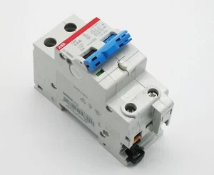 ABB F452 AK40 F452A-K40/0.03 Fehlerstromschutzschalter -used- - Picture 1 of 5