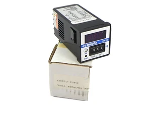 Omega CN372-P1F2 Temperature Controller (PT100, 0-399F) - Picture 1 of 6