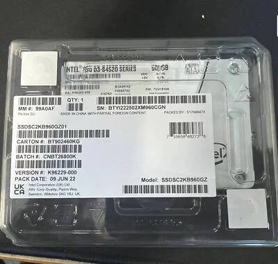 Intel 960GB S4520 SSD SATA 6Gb/s 2,5" SATA III SSDSC2KB960GZ01 Solid State Drive - Bild 1 von 3