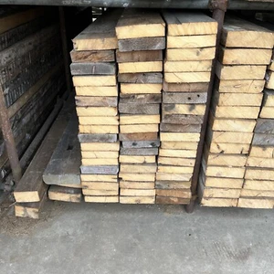 8 X 2 Pine Timber Joists £1 a foot - Picture 1 of 3