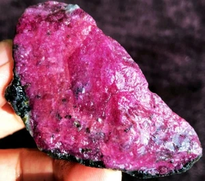 130g Museo!!! Rubí rojo natural en gema de cristal de zoisita verde espécimen ie1061 - Imagen 1 de 13