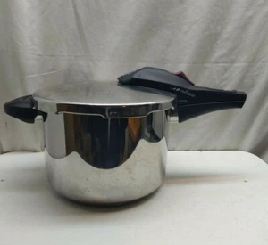 Fagor Multi-rapid Digital Pressure Cooker Stainless 6.5-Qt Pot Steamer Pan - Picture 1 of 10