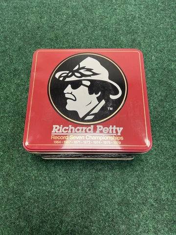 Richard Petty Winston Cup Nascar Racing Tin box collectors item w Items Cover