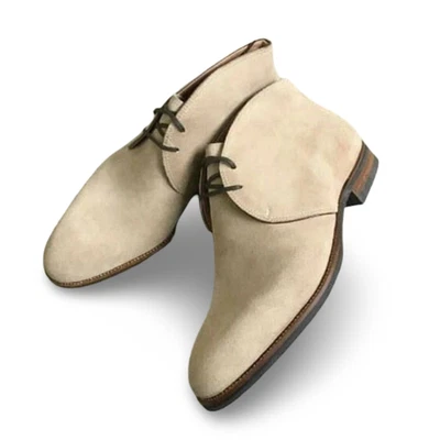 Botas chukka hechas a mano de gamuza crema con cordones para vestir oficina para hombre envoltura de regalo gratis Foto 1 de 4