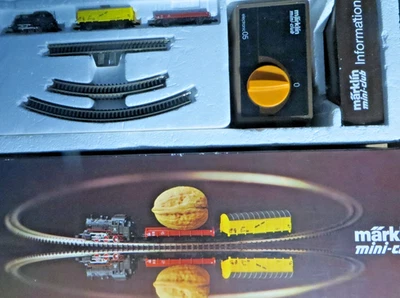 Märklin Z 8163 S Startpackung mit Güterzug, Gleisoval und Trafo geprüft in OVP - Bild 1 von 4