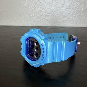 Reloj Casio G-Shock DW-6900CB Multifunción Metálico Azul Hielo Digital Nuevo Batt - Imagen 1 de 11