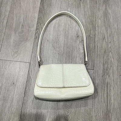 Liz Claiborne Marfil Monedero Cocodrilo Baguette Bolso Cierre a Presión Y2K Fairycore De Colección   Foto 1 de 4